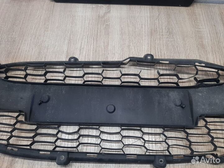 Решетка радиатора LADA Калина 2