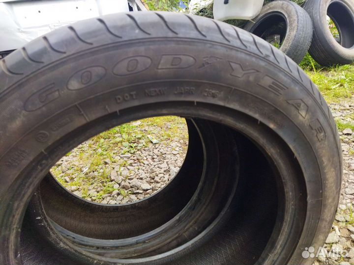 Goodyear EfficientGrip Compact 205/60 R16 37