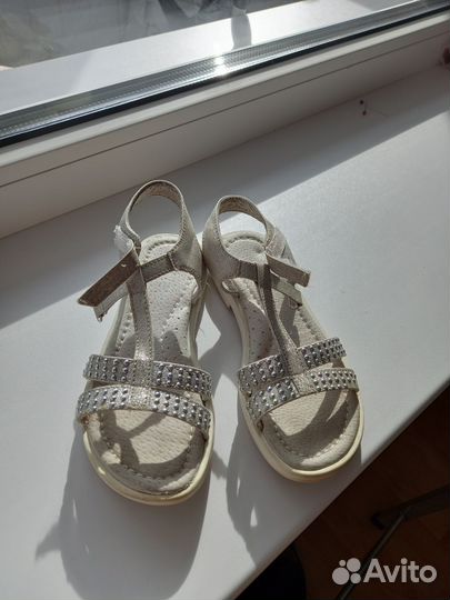 Босоножки 28 размер