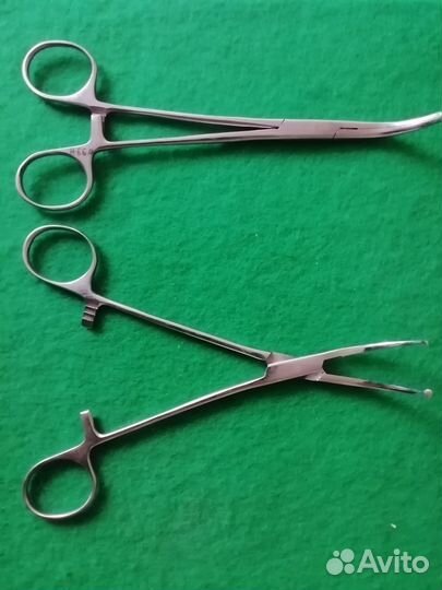 Зажим медицинский изогнутый СССР