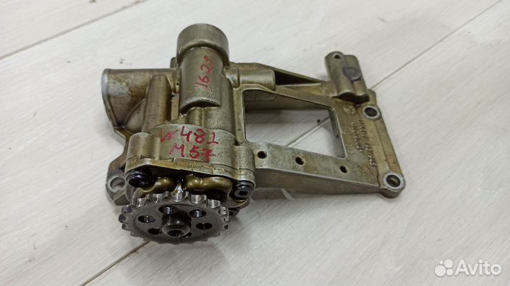 Масляный насос BMW X5 E70 M57