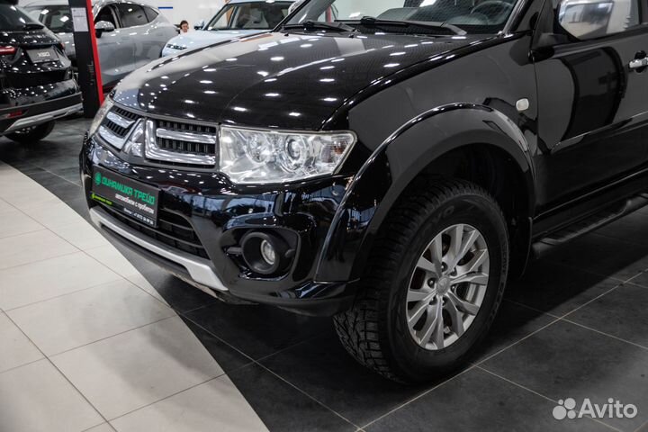 Mitsubishi Pajero Sport 2.5 AT, 2014, 267 368 км