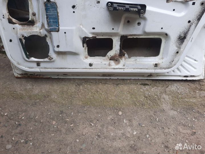 Дверь передняя ваз 2110