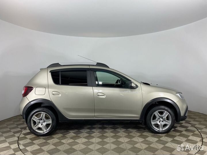 Renault Sandero Stepway 1.6 МТ, 2019, 81 000 км
