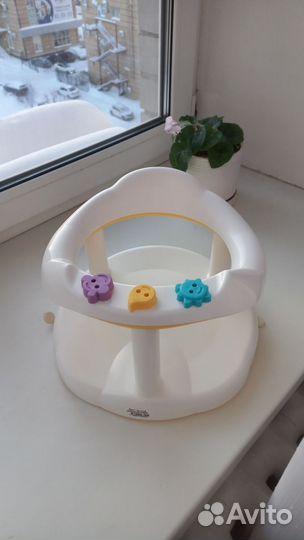 Стульчик для купания малышей