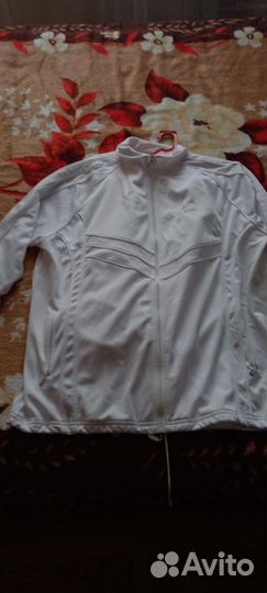 Спортивный костюм