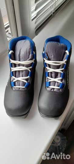 Лыжные ботинки 35 размер