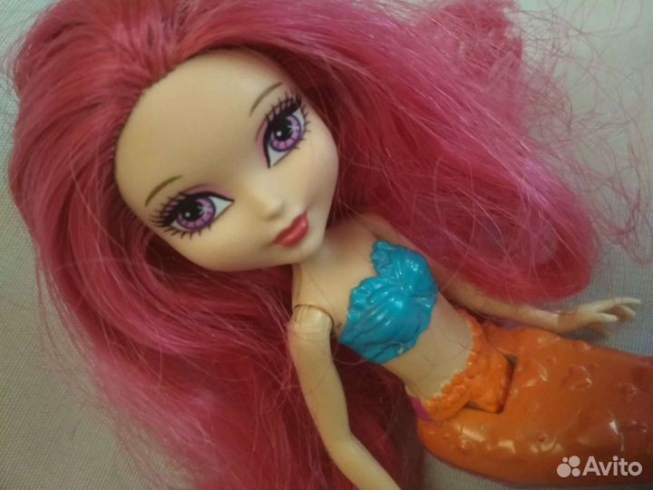 Куклы русалочки с питомцами, Барби