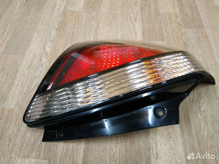 Фонари задние Kia Rio 2 хетчбэк (2005-2011)