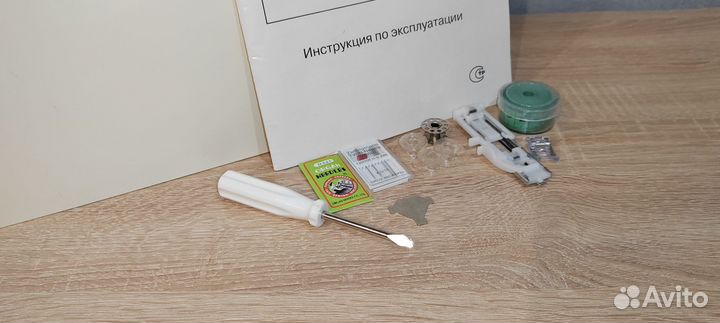 Швейная машина Janome DC 50