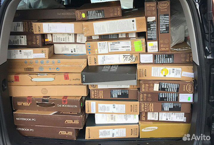 Есть в наличии несколько ноутбуков