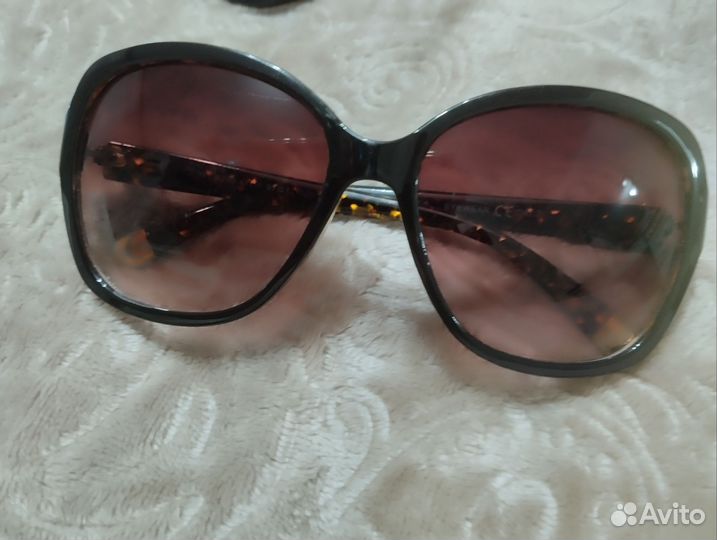 Солнцезащитные очки