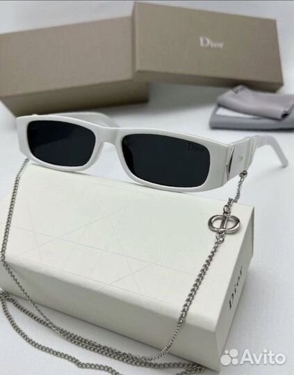 Солнцезащитные очки Christian Dior