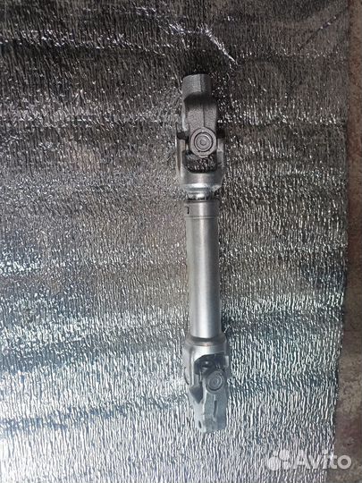 Рулевой кардан toyota corolla E150 E 120.Auris