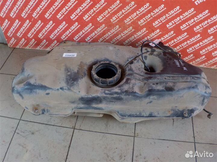 Бензобак Geely Mk LG1 MR479QA 2008