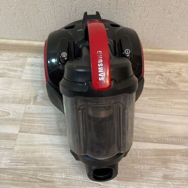 Пылесос Samsung Cyclone Force 390W