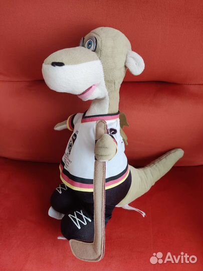 Талисман динозавр Урмель, значок, клюшка