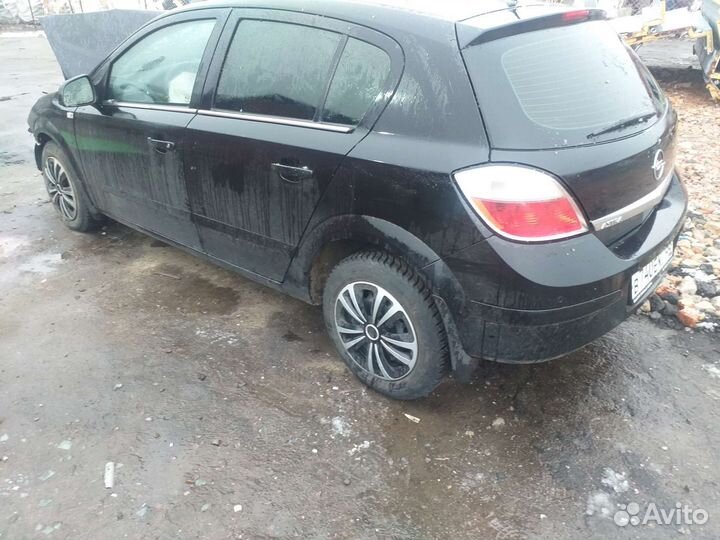 Авторазбор Opel Astra H
