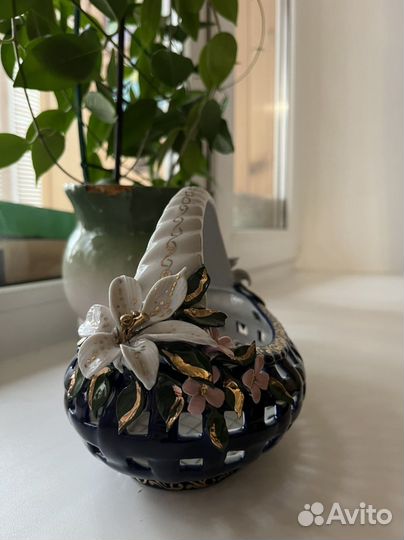 Ваза конфетница фарфоровая