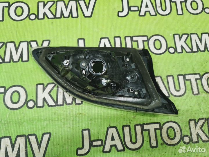Фонарь задний Mazda 3