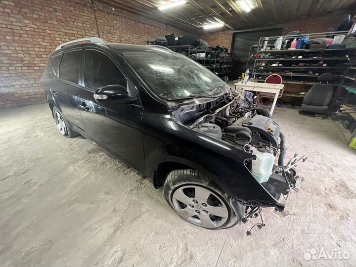 В разборе Kia Ceed 1 рест 2010-2012 на бу Запчасти