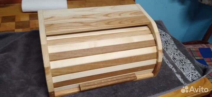 Хлебница из натурального дерева