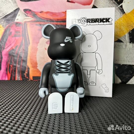 Коллекционная игрушка bearbrick 30 CM