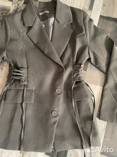 Пиджак женский