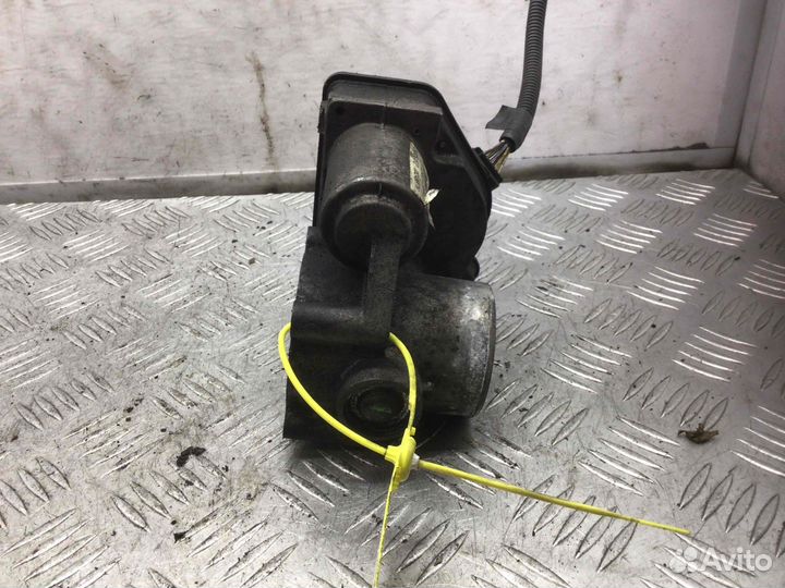 Заслонка дроссельная Ford Focus VP4F9U9E928BA; 2S6