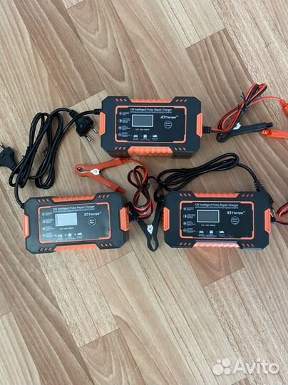 Зарядное устройстводля авто - мото аккумуляторов