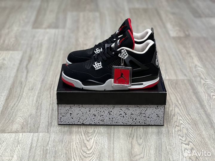 Кроссовки Nike Air Jordan 4