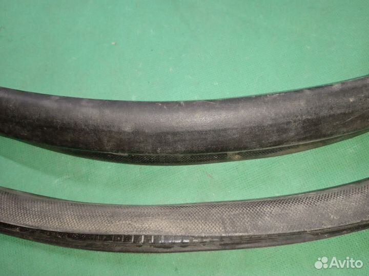 Renault Duster I уплотнитель проема двери задней