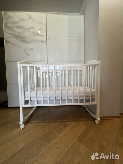 Кроватка детская лель без маятника белая