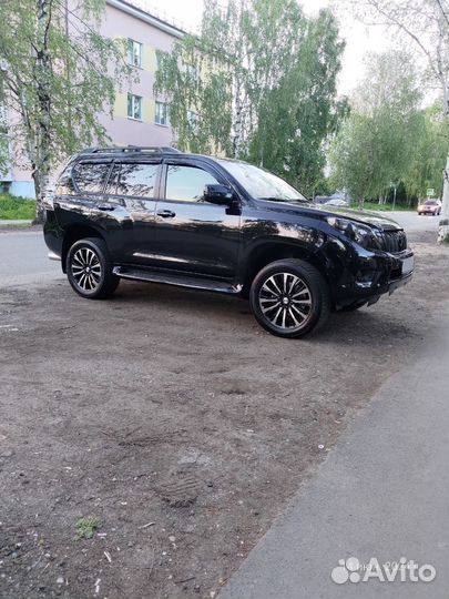 Toyota Land Cruiser Prado 3.0 AT, 2010, 240 000 км