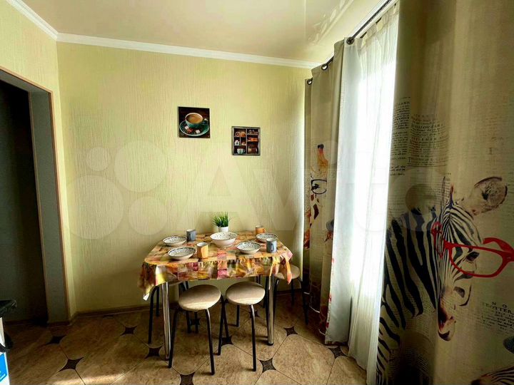 1-к. квартира, 32 м², 3/3 эт.