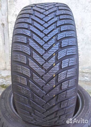 Nokian Tyres Weatherproof 225/45 R17 94V