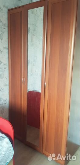 Шкаф распашной