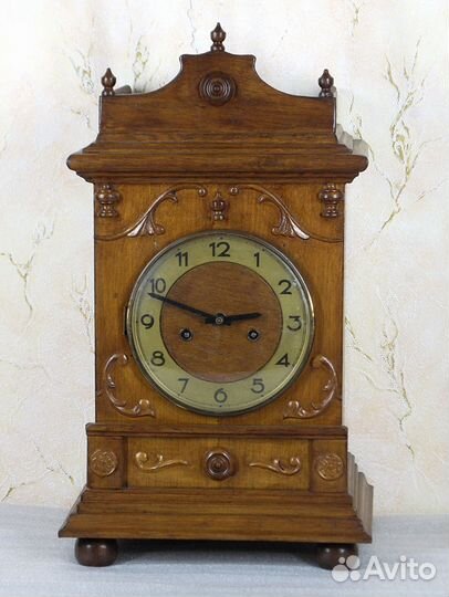 Часы механические настольные Junghans бой