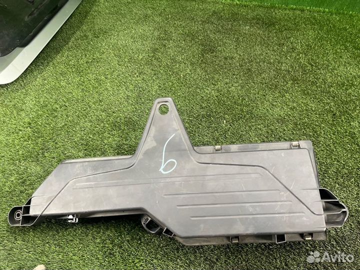 Корпус воздушного фильтра Bmw 3 F30 N20B20 2011