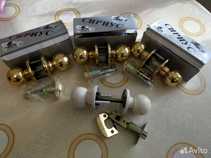 Дверные ручки межкомнатные б/у