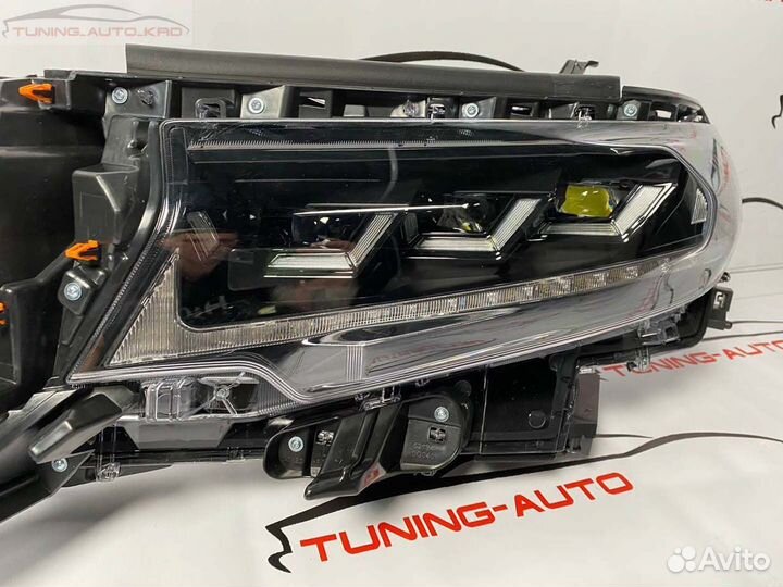 Фары Toyota Land Cruiser Prado 150 E4682