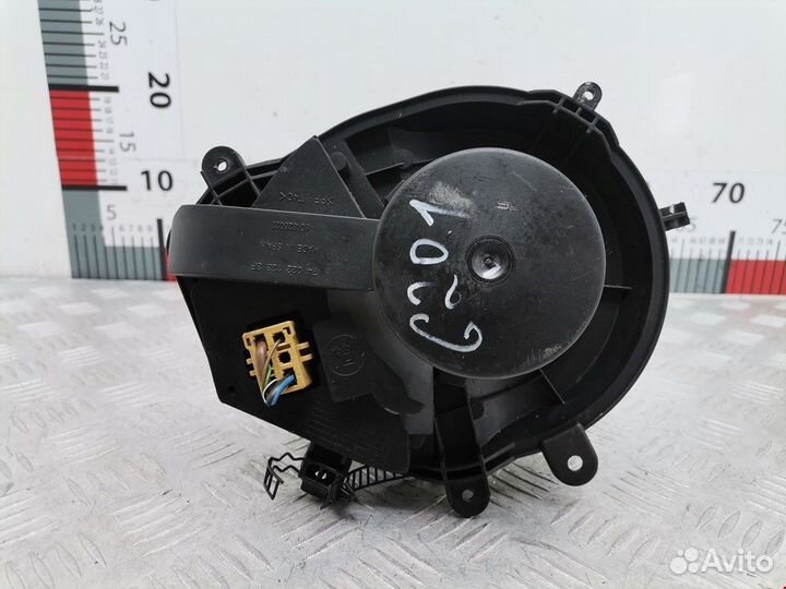 Моторчик печки для Volkswagen Passat 5 GP