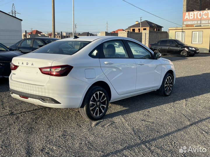 LADA Vesta 1.8 CVT, 2024, 15 км