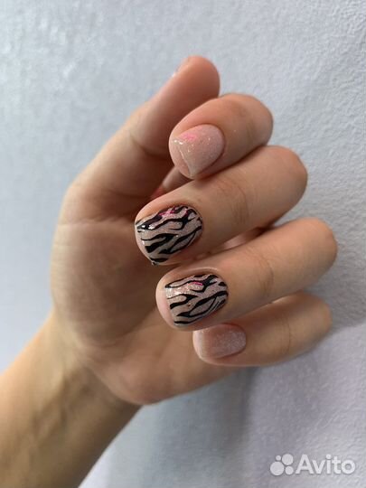 Маникюр Педикюр