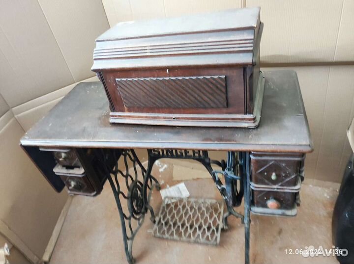 Швейная машинка зингер антикварная