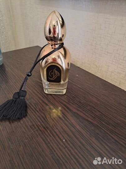 Продам женские духи arabesque