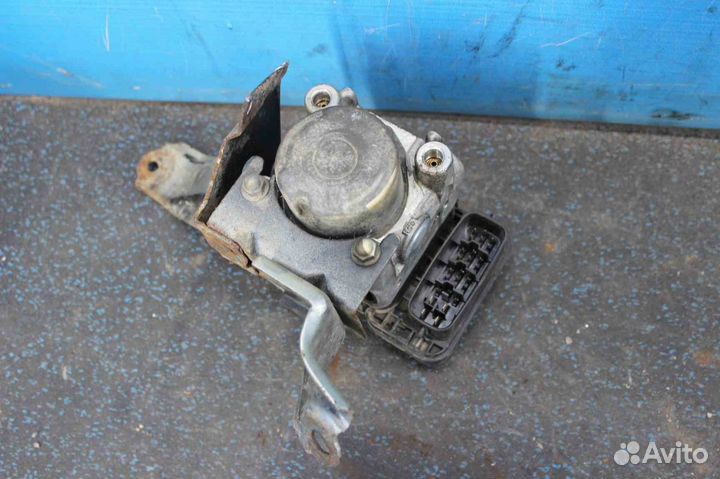 Блок ABS Toyota Rav4 (Тойота Рав4) XA20 4451042080