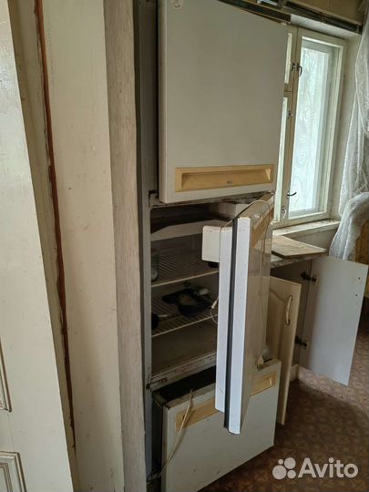 Холодильник на запчасти