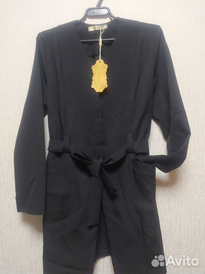 Костю женский 2ка, новый