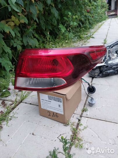 Задние фары на kia rio 4